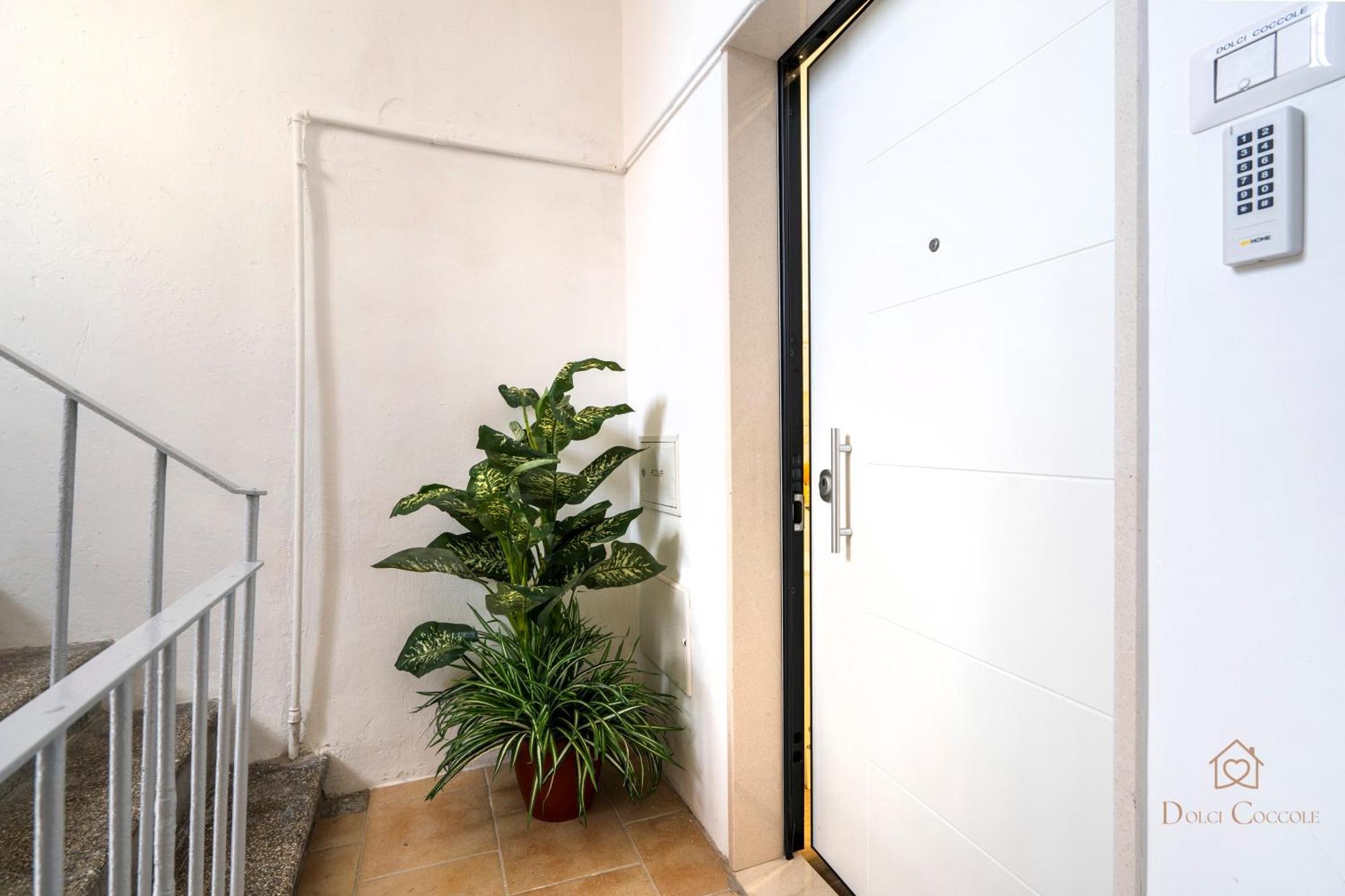 Dolci Coccole Small Suite A Bari Citta! Экстерьер фото